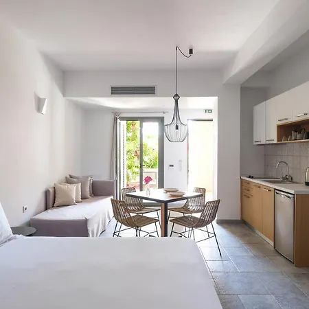 Margo Hotel